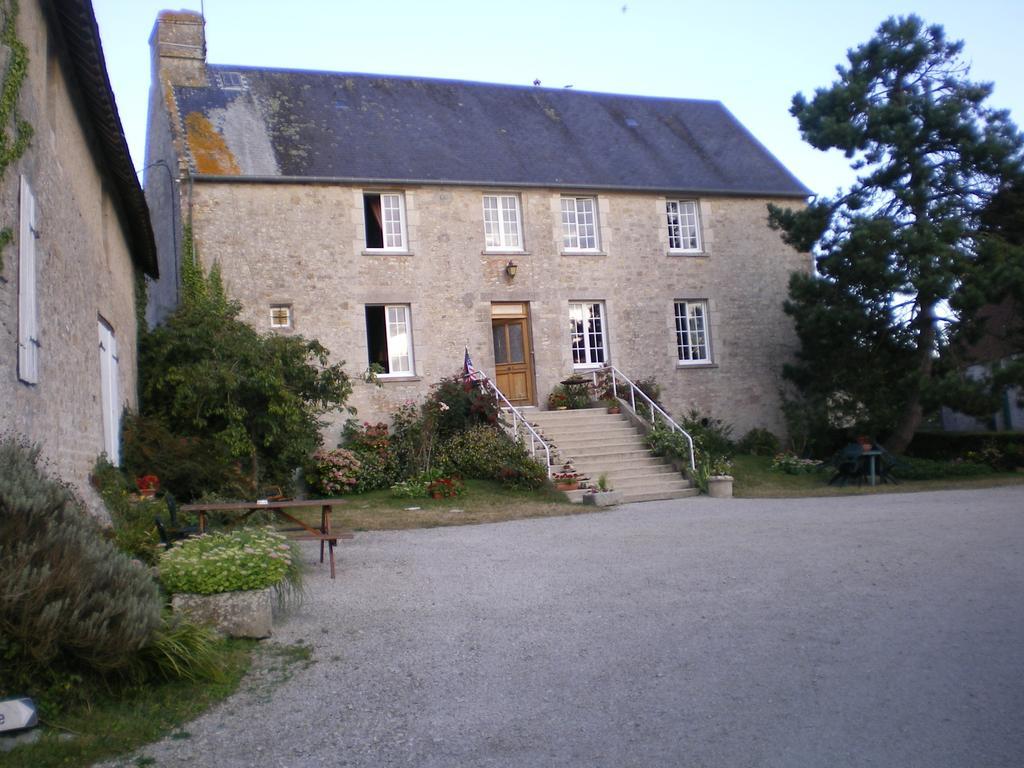 Bed and Breakfast Ferme Manoir La Fiere Sainte-Mère-Église Exterior foto