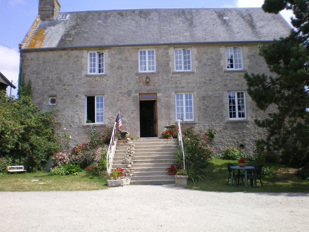 Bed and Breakfast Ferme Manoir La Fiere Sainte-Mère-Église Exterior foto