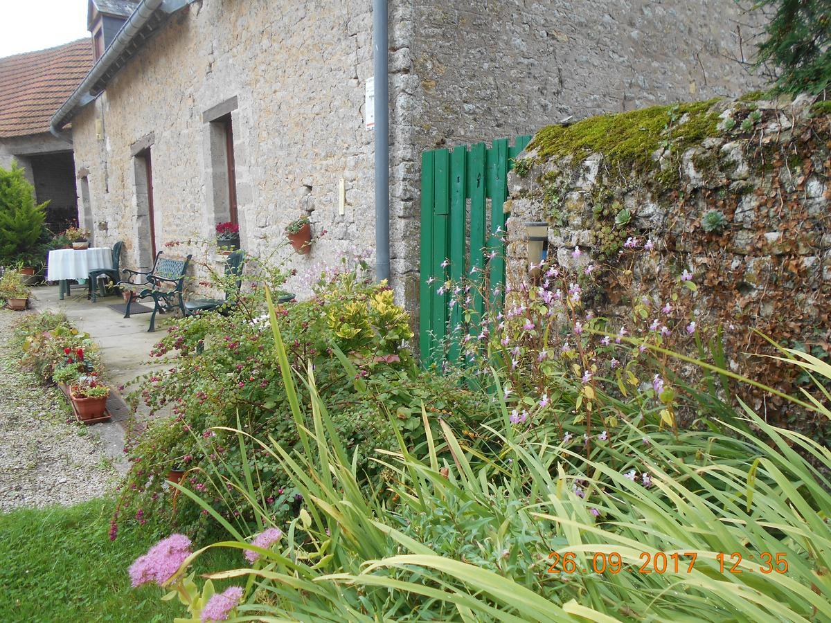 Bed and Breakfast Ferme Manoir La Fiere Sainte-Mère-Église Exterior foto