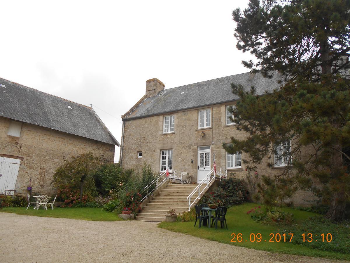 Bed and Breakfast Ferme Manoir La Fiere Sainte-Mère-Église Exterior foto